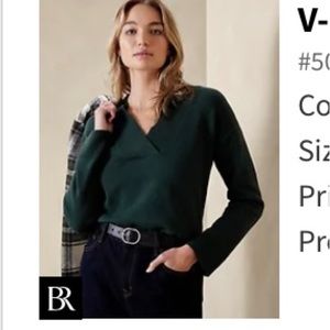 Hunter green Vneck  long sleeve sweater